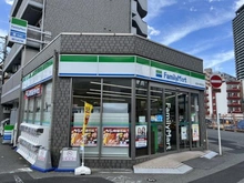 【大阪府/大阪市北区中津】パークホームズノースゲートスクエア ファミリーマート阪急中津駅前店（現地より約300m）