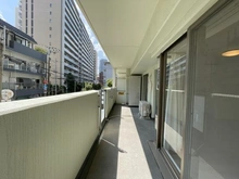 【大阪府/大阪市北区中津】ネバーランド梅田北 バルコニー