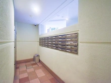 【大阪府/大阪市北区中津】ネバーランド梅田北 メールBOX