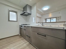 【大阪府/大阪市中央区谷町】エステムコート谷町六丁目IIアクティーネ キッチン