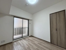 【大阪府/大阪市中央区谷町】エステムコート谷町六丁目IIアクティーネ サービスルーム（納戸）