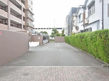 【大阪府/大阪市鶴見区鶴見】クレアシティ鶴見花博通り 敷地内