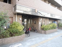 【大阪府/大阪市西区北堀江】シティライフクラウンハイム長堀通 アプローチ