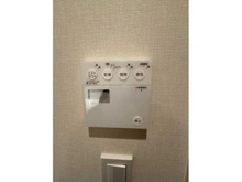 【大阪府/大阪市中央区南本町】ブランズタワー御堂筋本町 浴室暖房乾燥機操作パネル