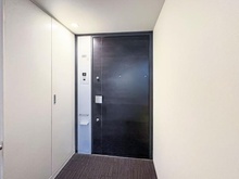 【大阪府/大阪市北区茶屋町】ジオグランデ梅田 玄関