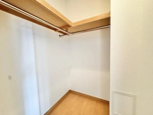 【大阪府/大阪市中央区玉造】プラネルネスプリングスタワー大阪 収納:ウォークインクローゼット