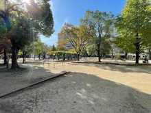 【大阪府/大阪市福島区鷺洲】福島ガーデンズタワー 鷺洲上公園（現地より約450m）：徒歩6分