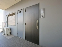【大阪府/大阪市福島区海老江】プレサンス海老江ジャルダン 玄関