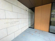 【大阪府/吹田市千里山虹が丘】シエリアシティ千里山 B棟 エントランス