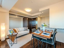 【大阪府/大阪市住吉区帝塚山中】プラウド帝塚山中 リビング・ダイニング：9.7帖