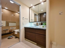 【大阪府/大阪市住吉区帝塚山中】プラウド帝塚山中 洗面室