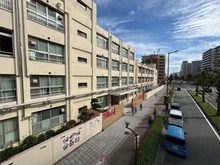 【大阪府/大阪市浪速区稲荷】プラウド難波 大阪市立塩草立葉小学校（現地より約640m）