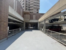 【大阪府/吹田市桃山台】メゾン千里桃山台 駐車場