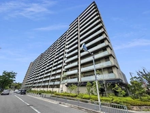 【大阪府/和泉市室堂町】ウエリス光明池 外観