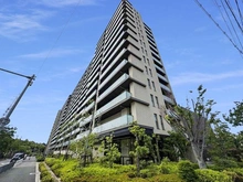 【大阪府/和泉市室堂町】ウエリス光明池 外観