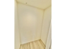 【大阪府/大阪市北区大淀南】グランドメゾン新梅田タワー　THE　CLUB RESIDENCE 収納：納戸（約1.0帖）