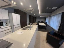【大阪府/大阪市中央区久太郎町】プレサンスレジェンド堺筋本町タワー 共用施設：パーティールーム