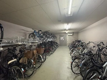 【大阪府/大阪市城東区新喜多東】プラウド城東 駐輪場