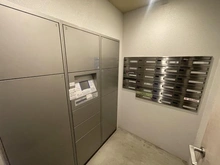 【大阪府/大阪市中央区西心斎橋】クリスタルエグゼ心斎橋 宅配BOX