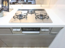 【大阪府/大阪市北区西天満】ル・グランデ東梅田 キッチン：三口コンロ