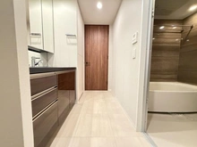 【大阪府/大阪市北区中之島】ザ・パークハウス中之島タワー 洗面室