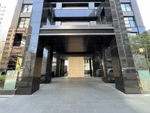 【大阪府/大阪市中央区久太郎町】プレサンスレジェンド堺筋本町タワー アプローチ