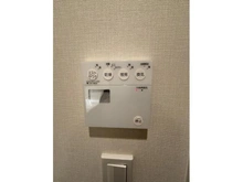 【大阪府/大阪市中央区南本町】ブランズタワー御堂筋本町 浴室暖房乾燥機操作パネル