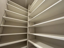 【京都府/京都市中京区西ノ京南大炊御門町】シャリエ京都円町 収納：シューズインクローゼット