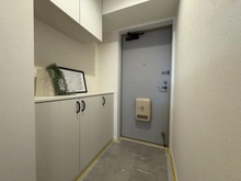 【大阪府/大阪市城東区東中浜】ライオンズマンション城東緑橋 玄関