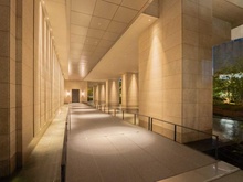 【大阪府/大阪市北区大深町】グラングリーン大阪 THE NORTH RESIDENCE アプローチ