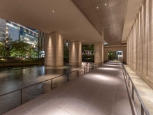 【大阪府/大阪市北区大深町】グラングリーン大阪 THE NORTH RESIDENCE アプローチ