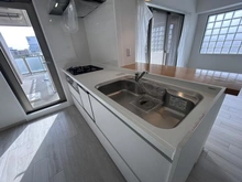 【大阪府/大阪市住之江区粉浜西】プライムスクエア住吉公園 キッチン