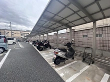 【京都府/京都市伏見区深草西浦町2丁目】深草西浦住宅 バイク置場