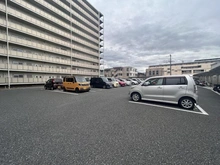 【京都府/京都市伏見区深草西浦町2丁目】深草西浦住宅 駐車場