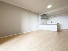 【大阪府/大阪市北区大淀南】ローレルタワーサンクタス梅田 リビング・ダイニング