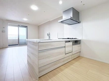 【大阪府/大阪市北区大淀南】ローレルタワーサンクタス梅田 キッチン