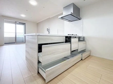 【大阪府/大阪市北区大淀南】ローレルタワーサンクタス梅田 キッチン