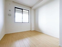 【大阪府/大阪市北区大淀南】ローレルタワーサンクタス梅田 洋室