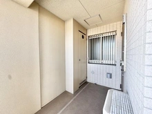 【大阪府/大阪市北区中津】うめきたザ・レジデンス ポーチ