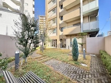 【大阪府/大阪市北区中津】うめきたザ・レジデンス 敷地内