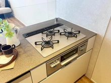 【大阪府/大阪市北区本庄西】シティタワー梅田東 キッチン：三口コンロ