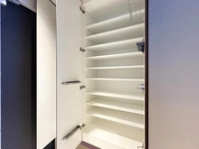 【大阪府/大阪市北区本庄西】シティタワー梅田東 収納：シューズクローゼット