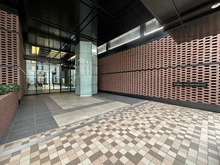 【大阪府/豊中市新千里東町】シエリアタワー千里中央 アプローチ