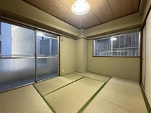 【大阪府/大阪市西区立売堀】ダイアパレス阿波座 和室：約6.0帖