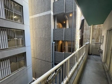 【大阪府/大阪市西区立売堀】ダイアパレス阿波座 バルコニー