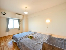 【大阪府/茨木市田中町】ジェイグラン・エル茨木 洋室：約8.6帖の洋室は主寝室としても利用できます