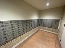 【大阪府/寝屋川市豊里町】エステムコート香里園　10階 メールBOX