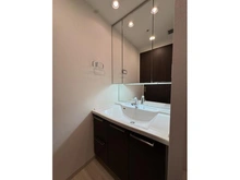 【大阪府/大阪市北区茶屋町】ジオグランデ梅田 洗面室