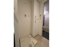 【大阪府/大阪市北区茶屋町】ジオグランデ梅田 洗濯パン