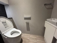 【大阪府/大阪市中央区西心斎橋】ローレルタワー心斎橋 トイレ